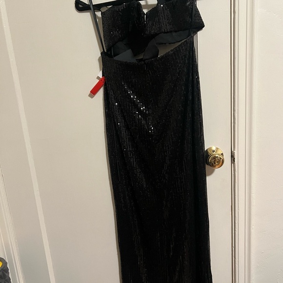 Mac Duggal Women’s Black Sequin Evening Dress Size 4 - Picture 5 of 9